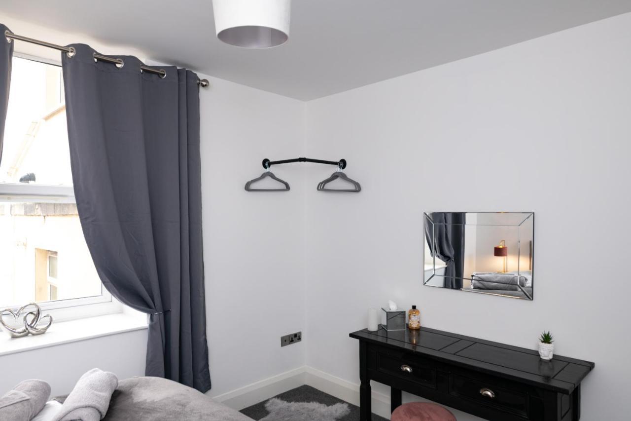 The Croston Balcony Apartment- Morecambe Central Promenade, Beach Front And Sea Views Εξωτερικό φωτογραφία