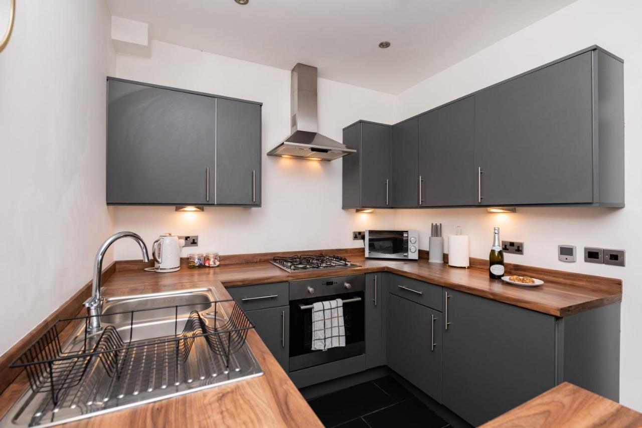 The Croston Balcony Apartment- Morecambe Central Promenade, Beach Front And Sea Views Εξωτερικό φωτογραφία